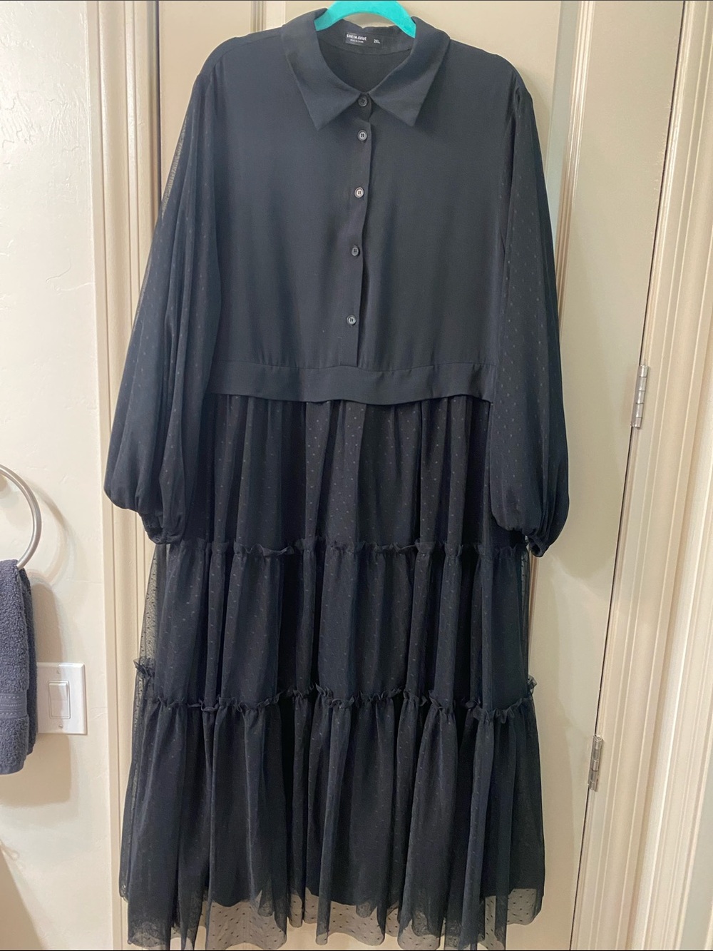 Black Tiered Long-Sleeve Midi Dress